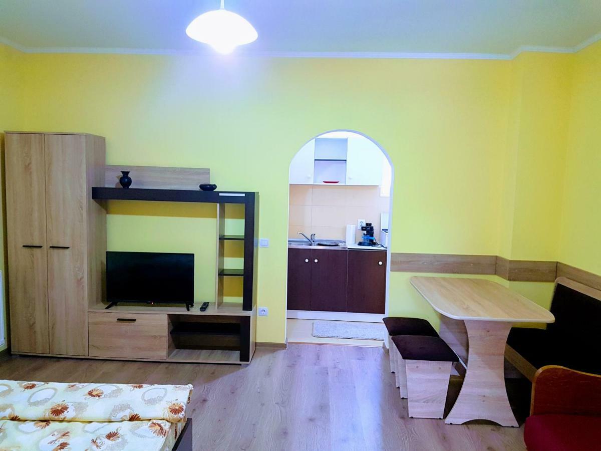 Casa Sallai Apartment Совата Екстериор снимка
